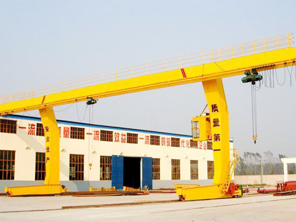 L型電動(dòng)葫蘆門(mén)式起重機(jī)